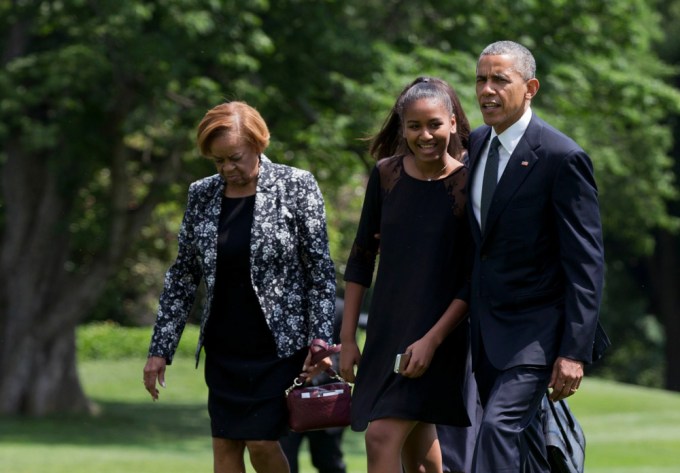 Sasha & Barack Obama With His Mother At The White House
