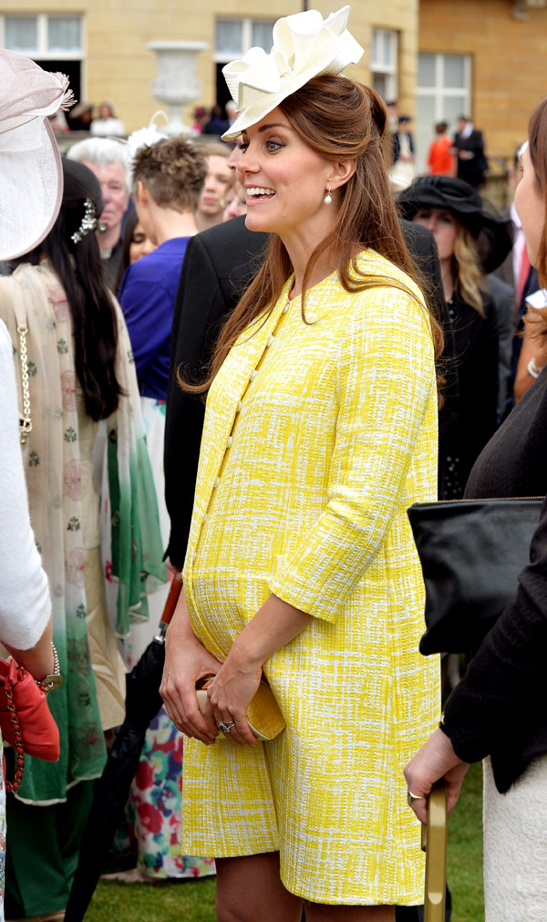 Kate-Middleton-big-bump-yellow-dress-2