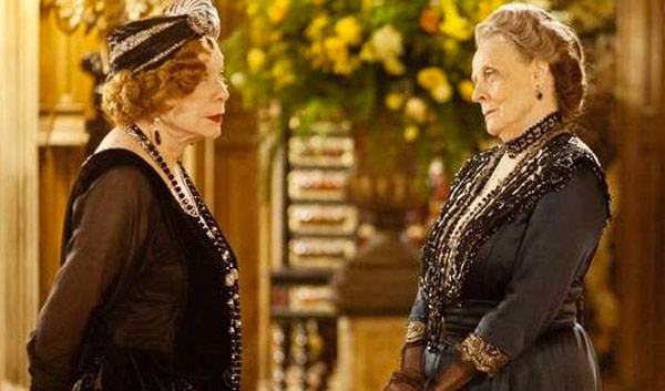 Downton-Abbey-Violet-Crawley-Dowager-Countess-of-Grantham