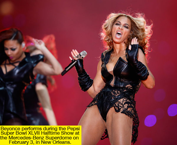 Beyonce's Wardrobe Malfunction At Super Bowl XLVII — Nip Slip At Halftime?  – Hollywood Life