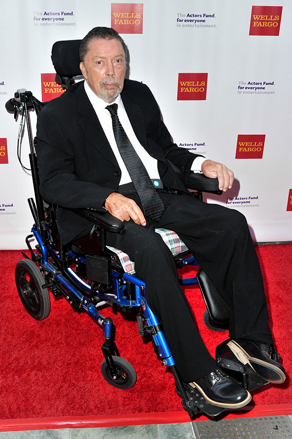 tim-curry-stroke-wheelchair-tony-awards-ftr