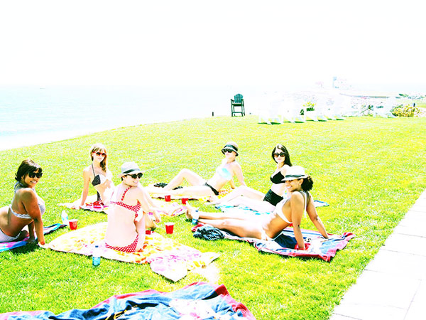 Taylor-Swift-4th-July-Party-29