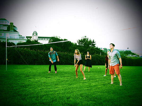 Taylor-Swift-4th-July-Party-4