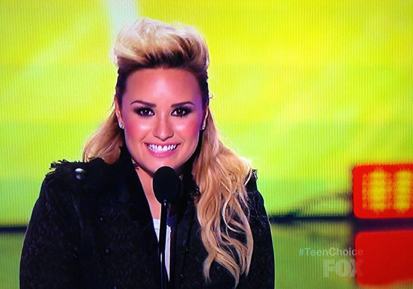 DEmi-Lovato-Teen-Choice-Awards-2013-