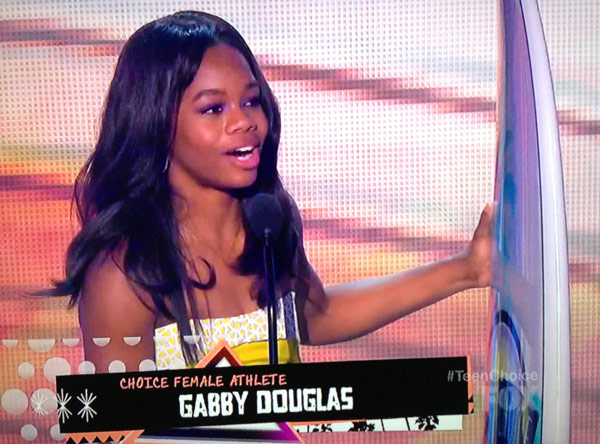 Gabby-Douglas-Teen-Choice-Awards-2013
