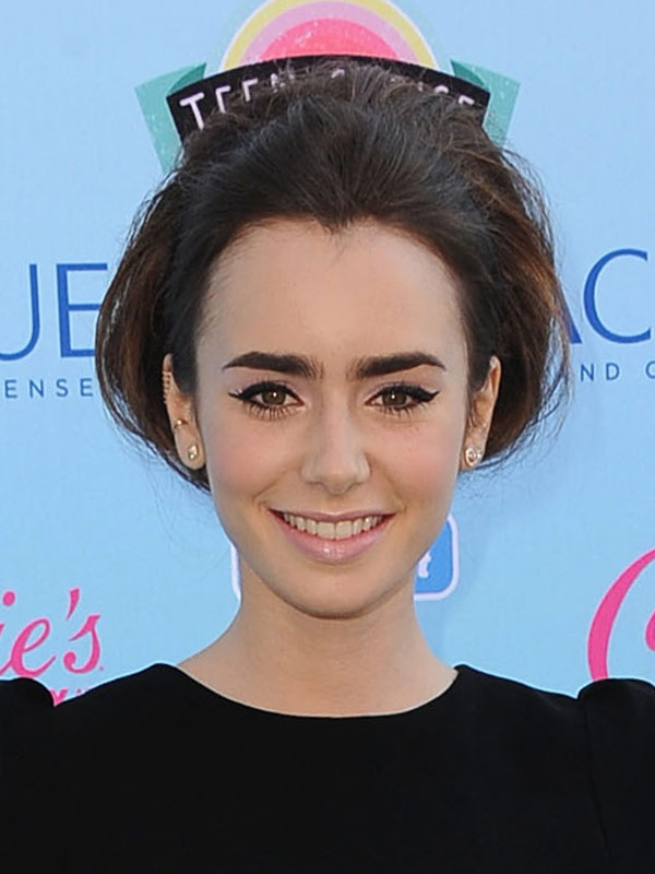 lily-collins-teen-choice-awards-2013