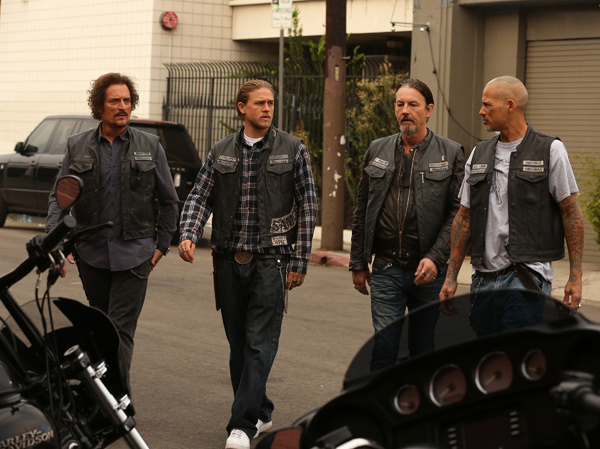 sons-of-anarchy-red-rose-dec-2-fx–1