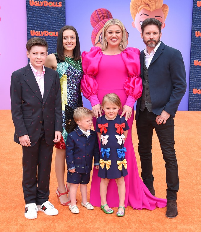 2019: Kelly & Brandon With Their Kids At The ‘UglyDolls’ Premiere