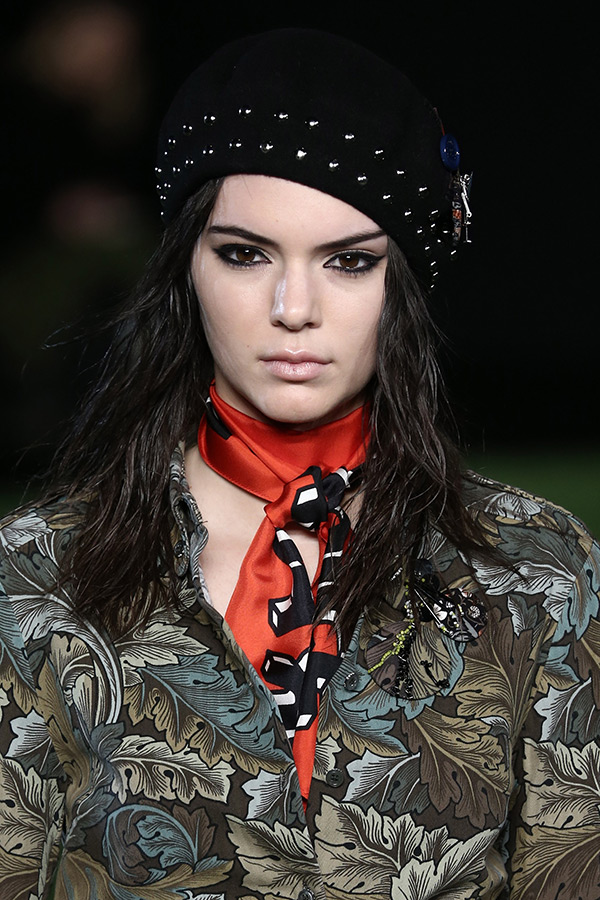 kendall-jenner-marc-by-marc-jacobs-nyfw-fall-2015-gty-2