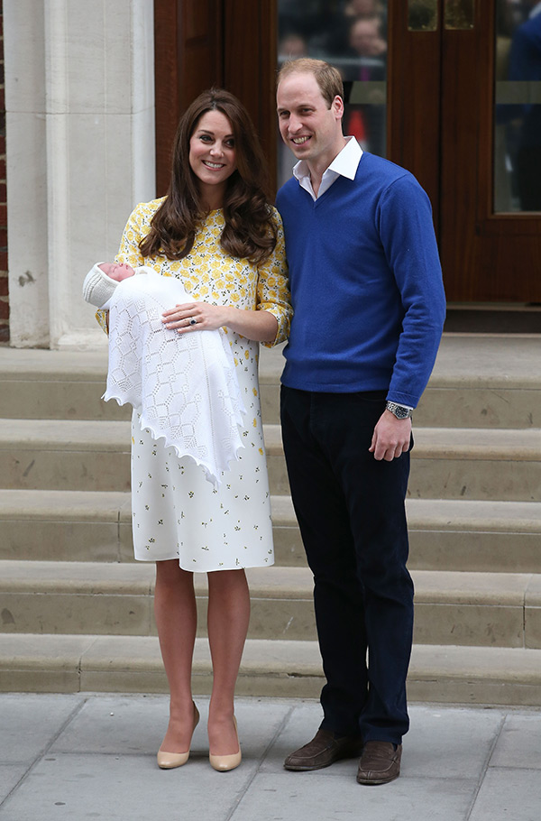 first-royal-baby-photo-1