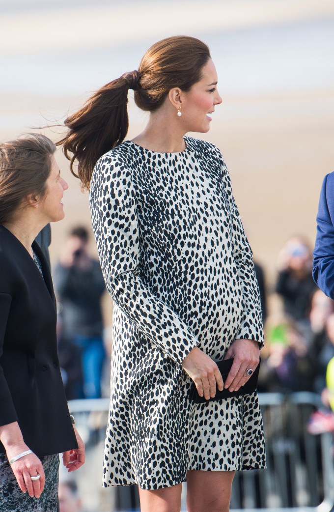 Kate Middleton’s Maternity Fashion — Pics