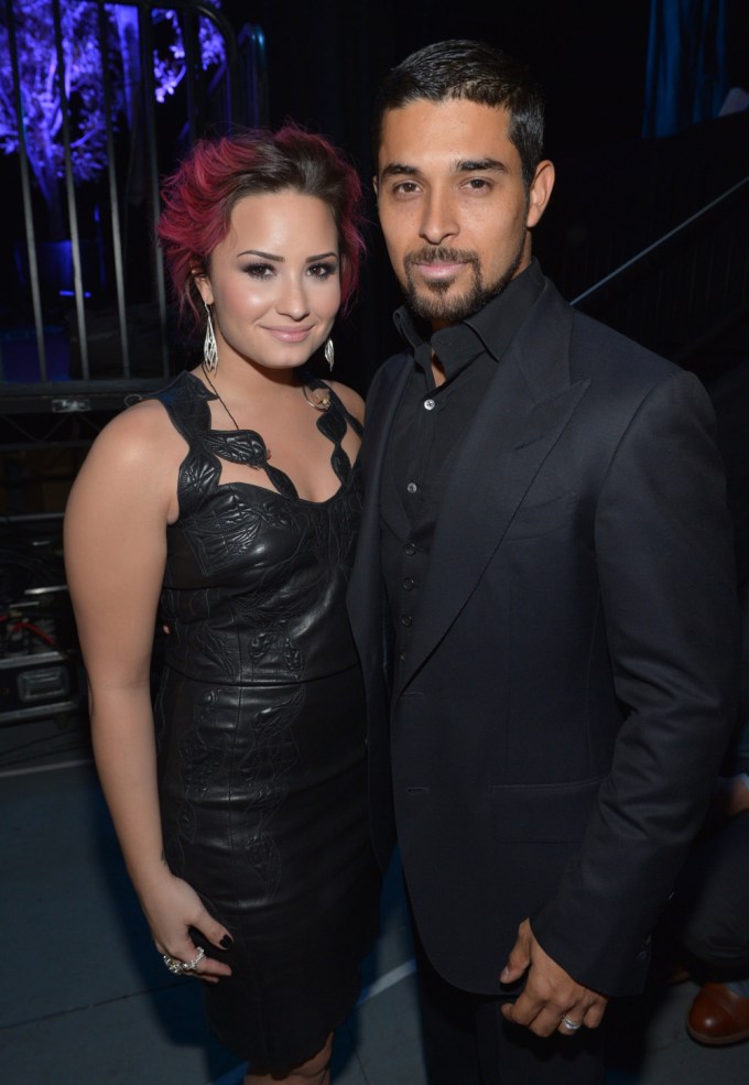 Demi Lovato & Wilmer Valderrama Pose Together