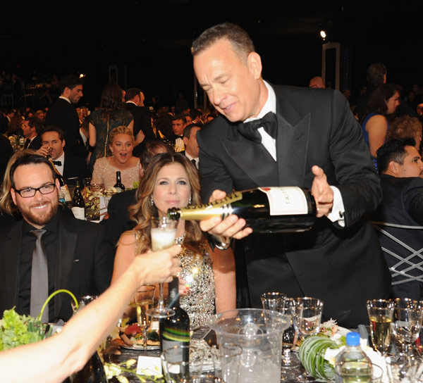 Tom-Hanks-show-moments-SAG-Awards-2014