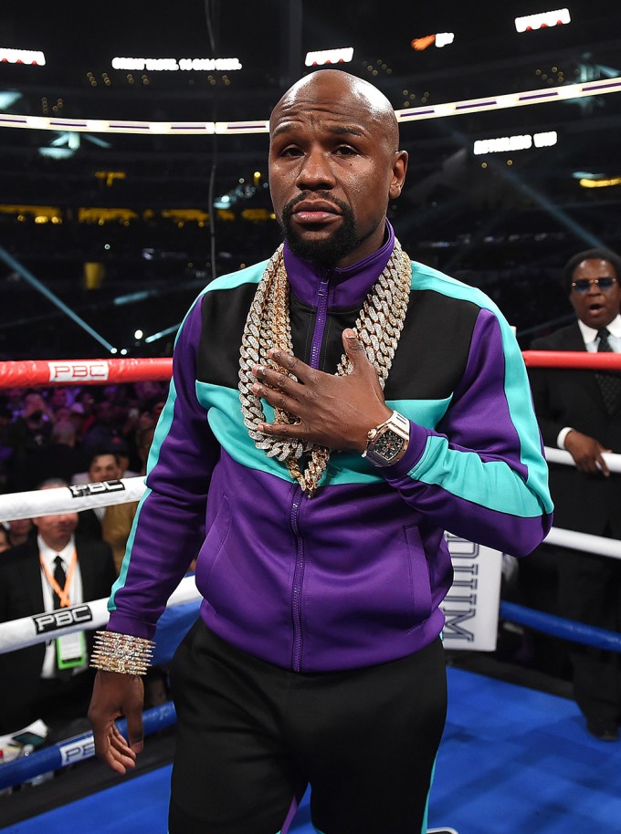 Floyd Mayweather Jr. At PPV World Welterweight Chapmionship
