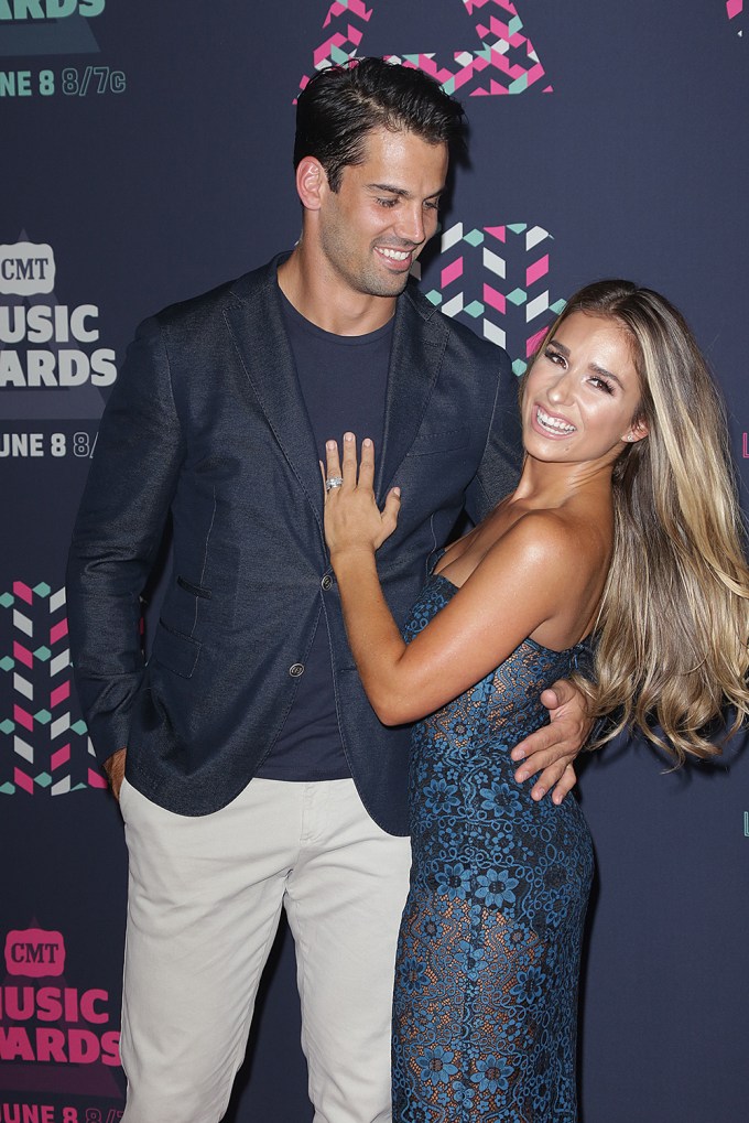 Eric Decker & Jessie James Decker looking as happy as could be