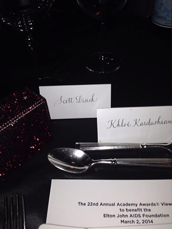 scott-disick-khloe-kardashian-name-cards-oscars-2014-academy-awards-after-party