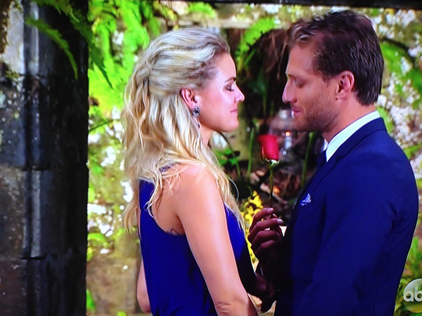 the-bachelor-finale-gallery-100
