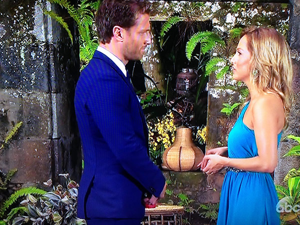 the-bachelor-finale-gallery-94
