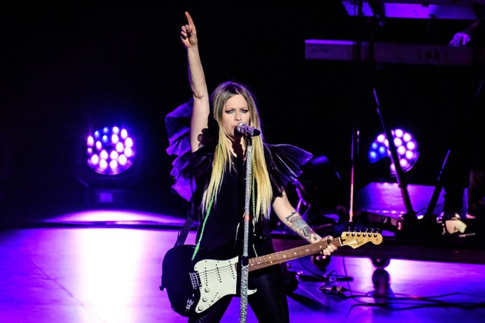 Avril Lavigne Rocks Out