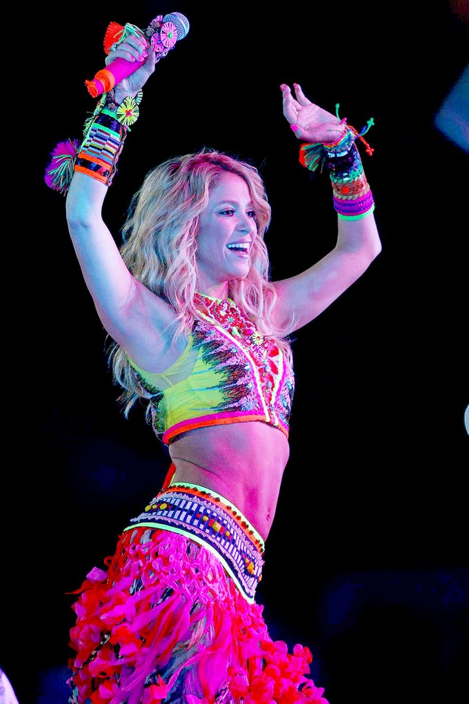 Shakira Performed In Neon At The 2010 FIFA World Cup