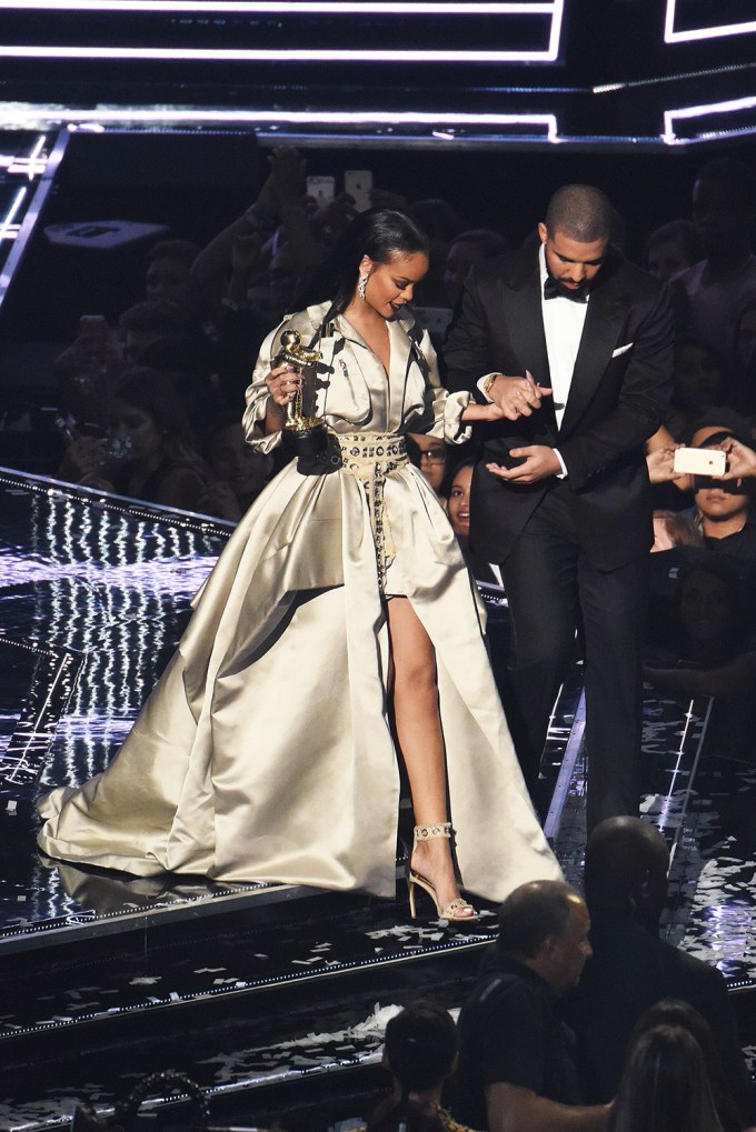 Rihanna and Drake at the 2016 MTV Video Music Awards