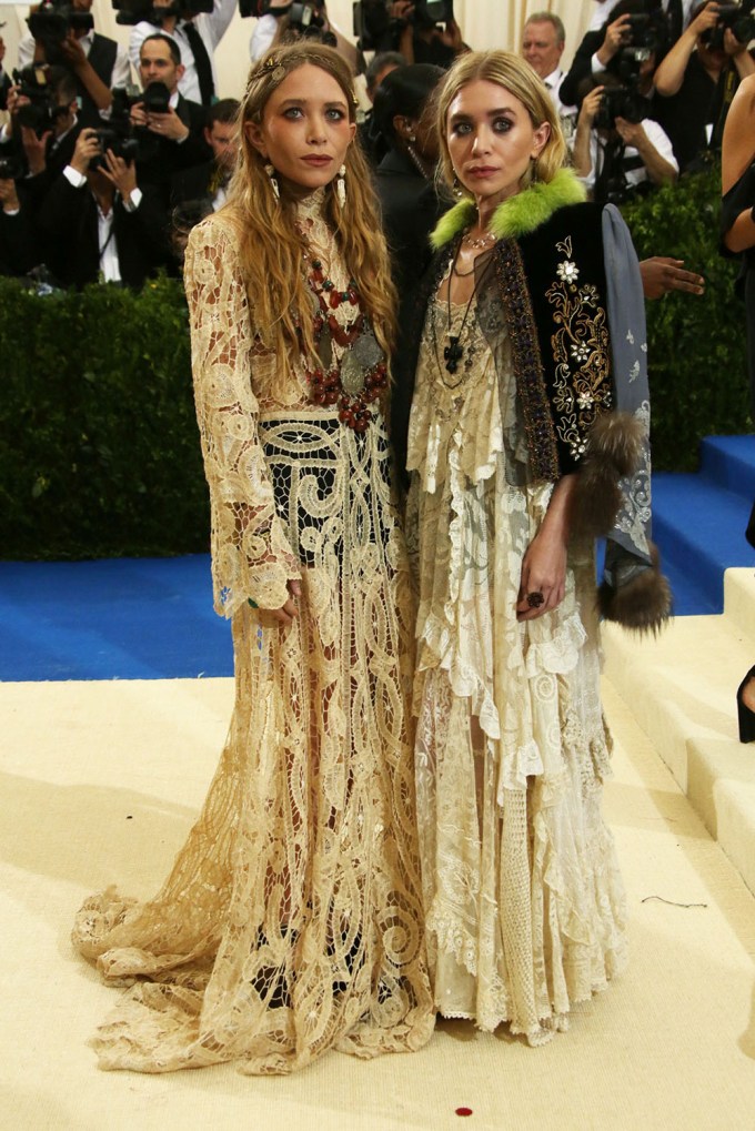 Mary-Kate & Ashley, back at the Met Gala