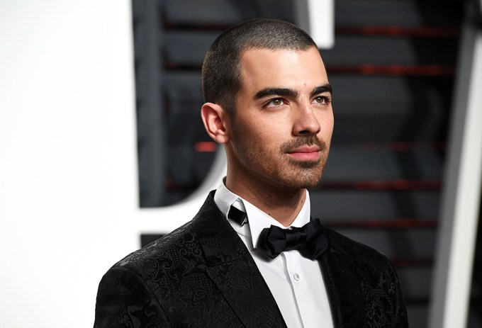 Joe Jonas, without hair, at the Oscars