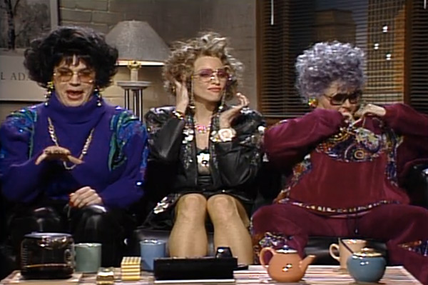 roseanne-mike-myers-madonna-coffee-talk-1992-3