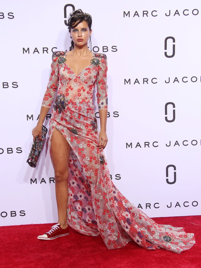 Adriana Lima On The Marc Jacobs Red Carpet