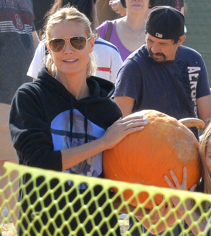 Heidi Klum takes the kids to Mr Bones Pumpkin Patch