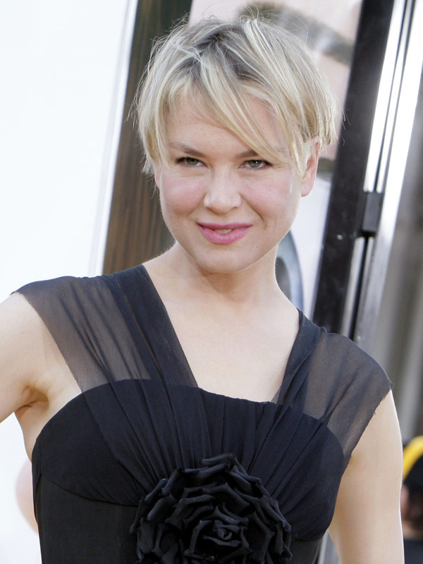 renee-zellweger-face-over-the-years-30-gty
