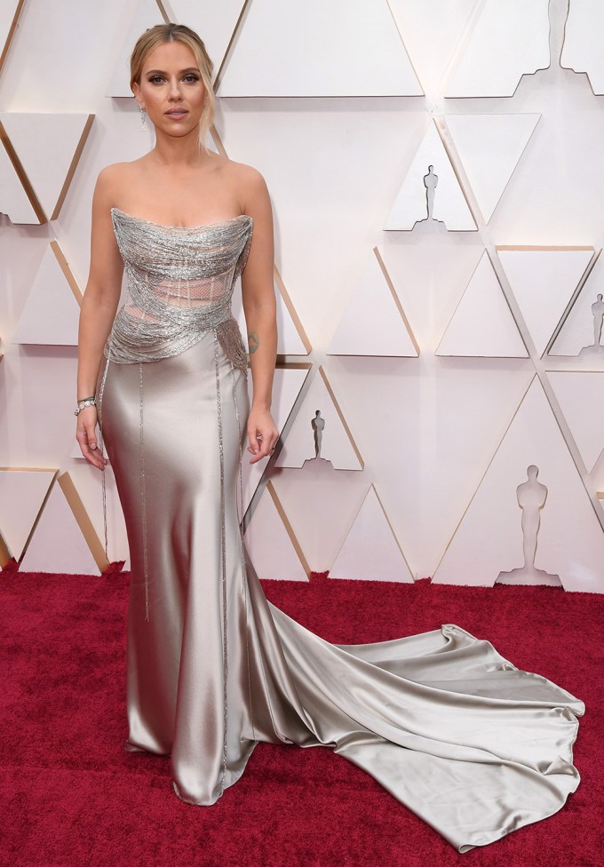 Scarlett Johansson In Oscar de la Renta