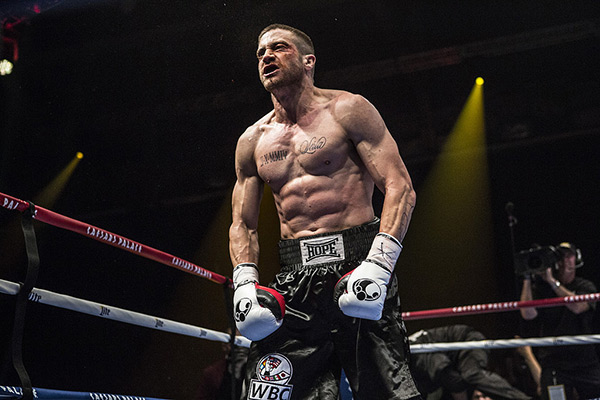 Jake-Gyllenhaal-southpaw-abs-chest