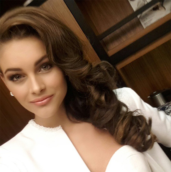 Rolene-Strauss-Miss-World-2014-10