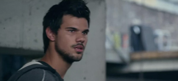 tracers-trailer–13