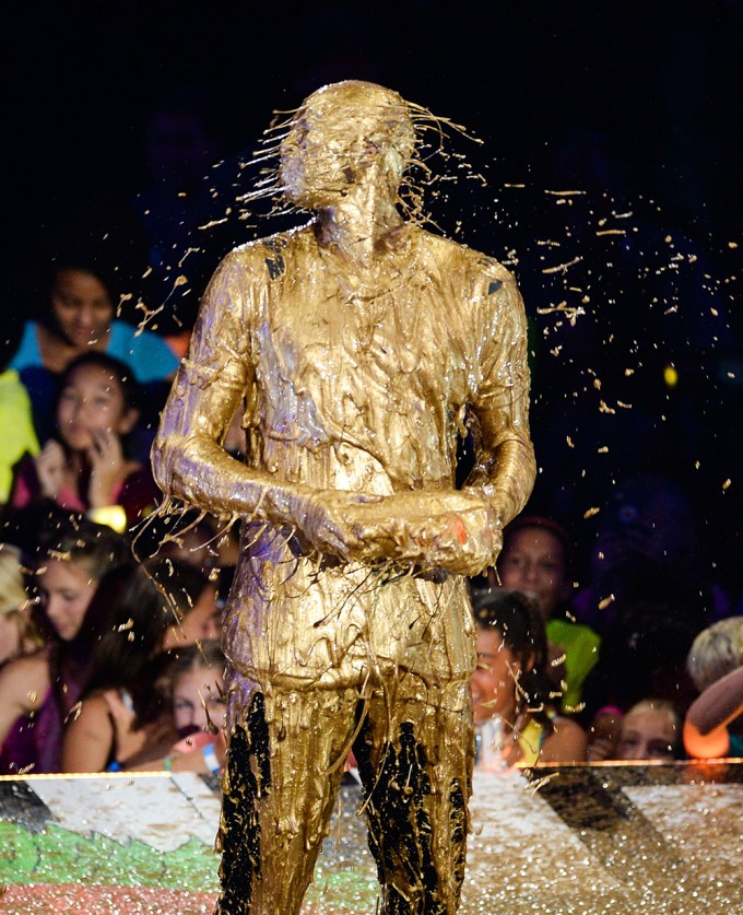 Kobe Bryant Drenched At The Nickelodeon Kids’ Choice Sports Awards