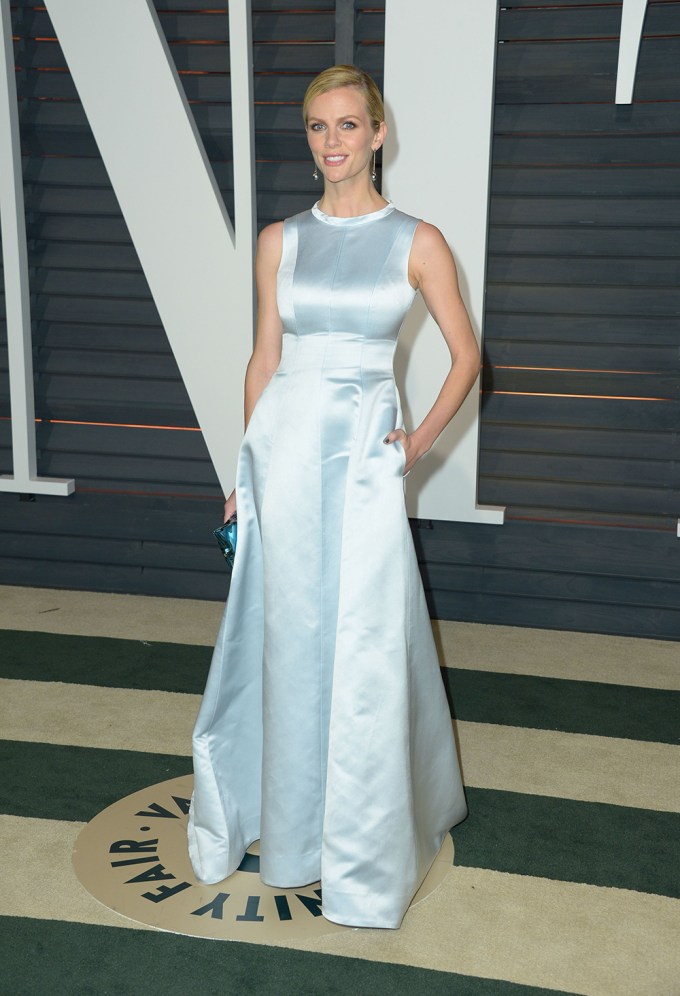 Brooklyn Decker wears the trend of the night — white — to the 2015 Vanity Fair Oscars party.