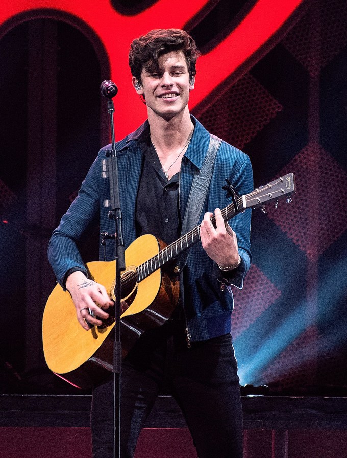 Shawn Mendes at Q102’s iHeartRadio Jingle Ball