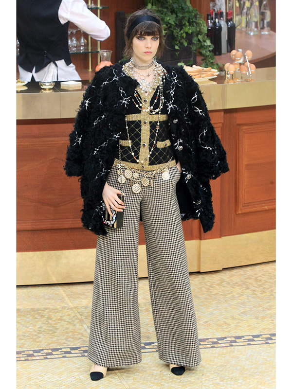 chanel-show-pfw-gty-4