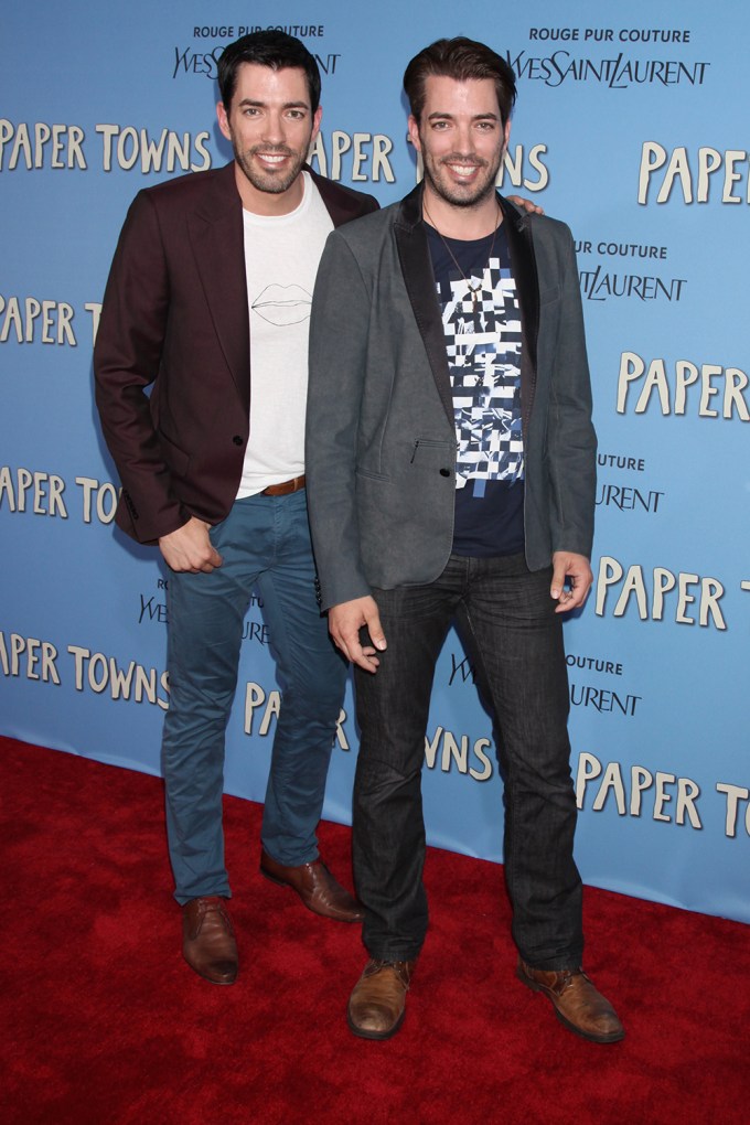 Jonathan Scott & Drew Scott At The ‘Paper Towns’ Premiere