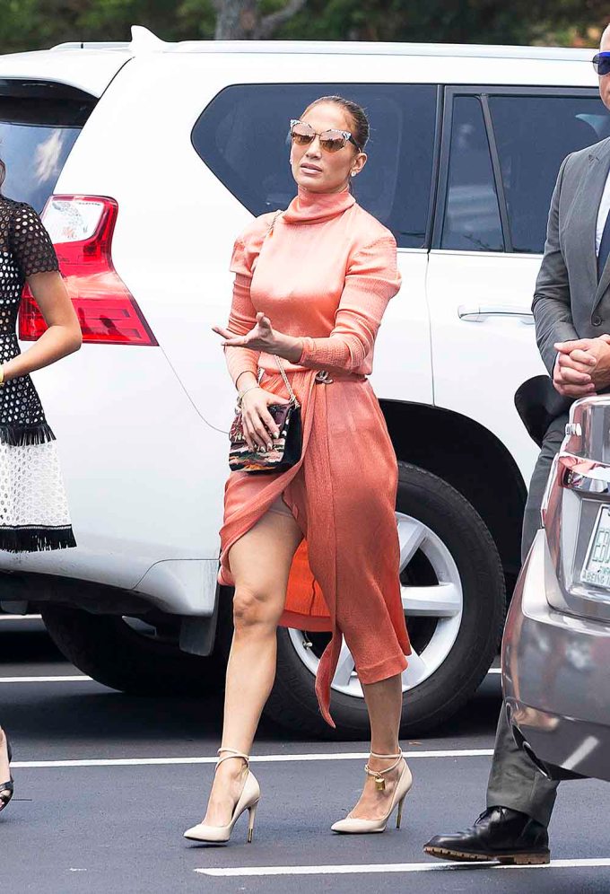 Jennifer Lopez Wears Spanx