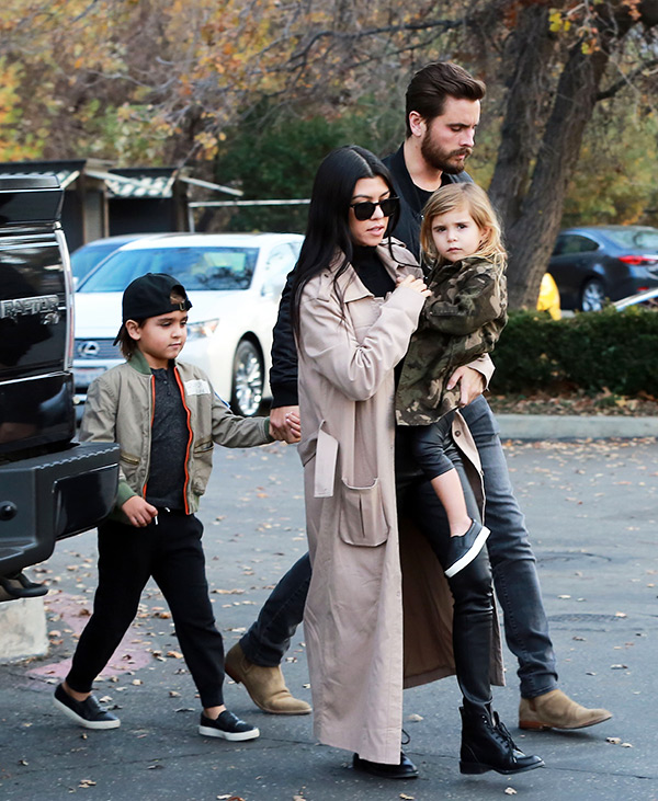 Kourtney Kardashian & Scott Disick Out With Their Kids