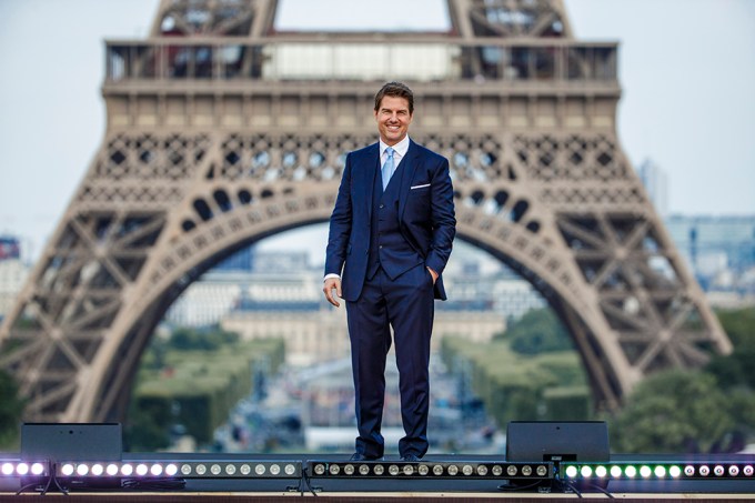 Tom Cruise Poses For Photos In Paris