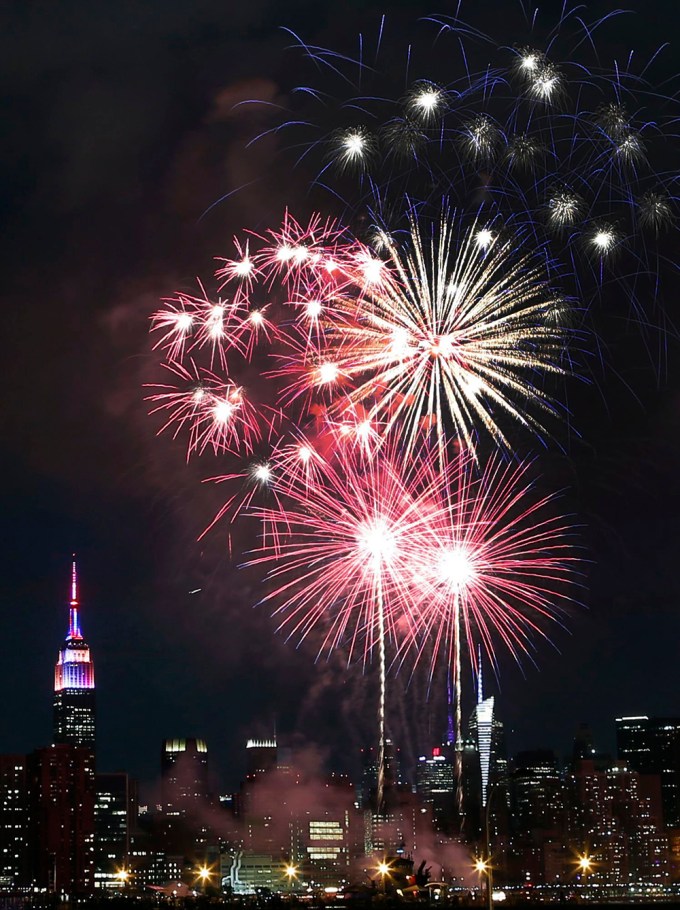 Fireworks explode over Manhattan in 2015.