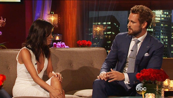 nick-viall-kaitlyn-bristowe-the-bachelorette-final-rose-couch-ftr