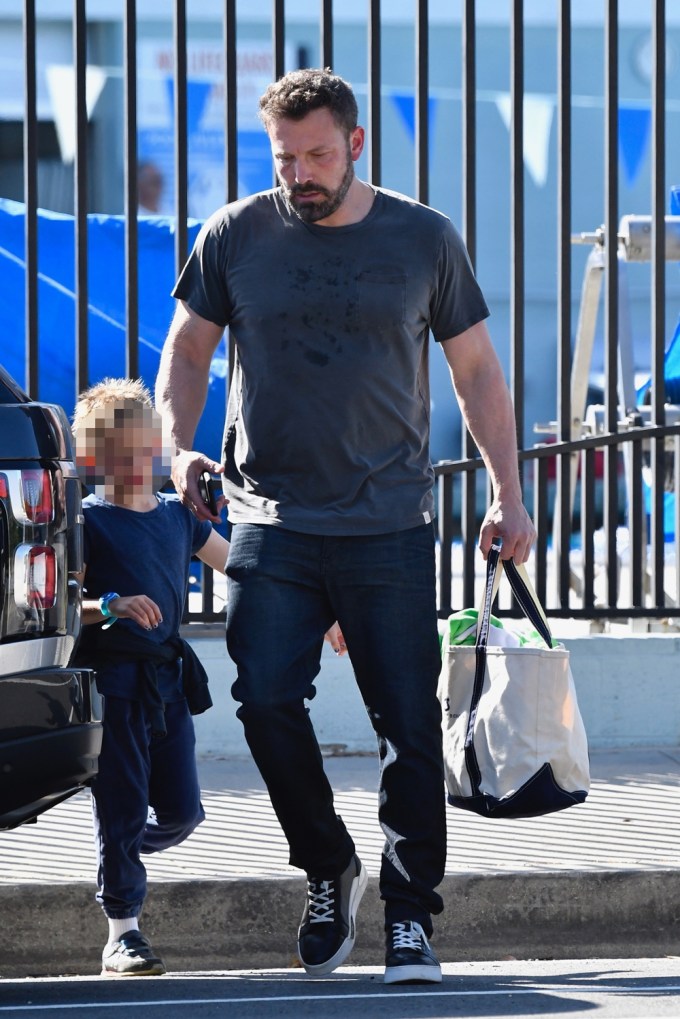 Ben Affleck takes his son Samuel to his summer swimming lessons