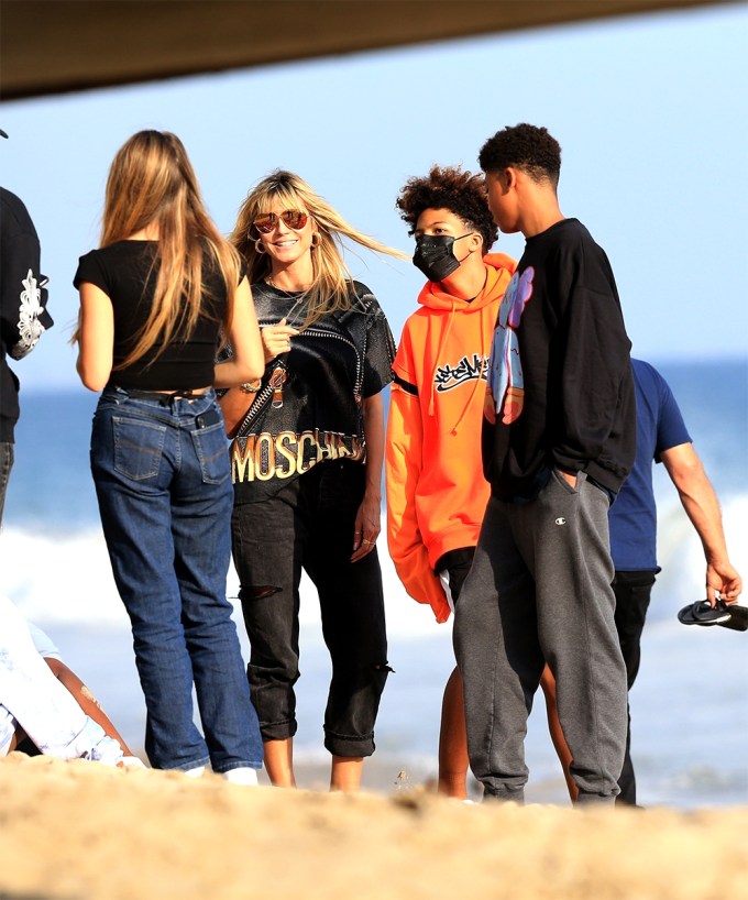 Heidi Klum With Her Family At The Beach