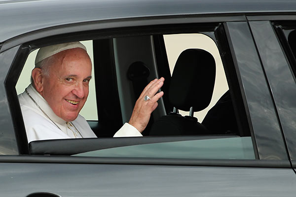 pope-francis-visit-usa-popemobile-gty-8