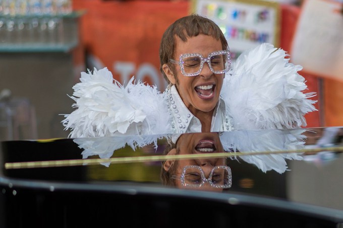 Hoda Kotb as Elton John