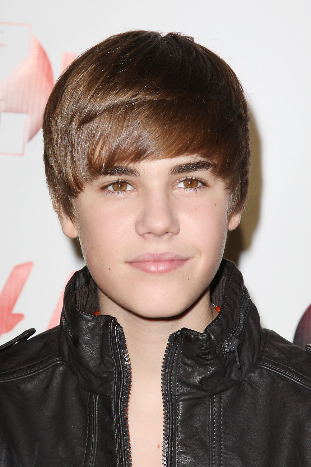 PICS] Justin Bieber's Hair Throughout The Years – Hollywood Life